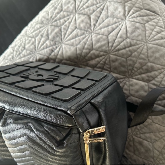 Itzy Ritzy Boss Plus - Picture 9 of 12